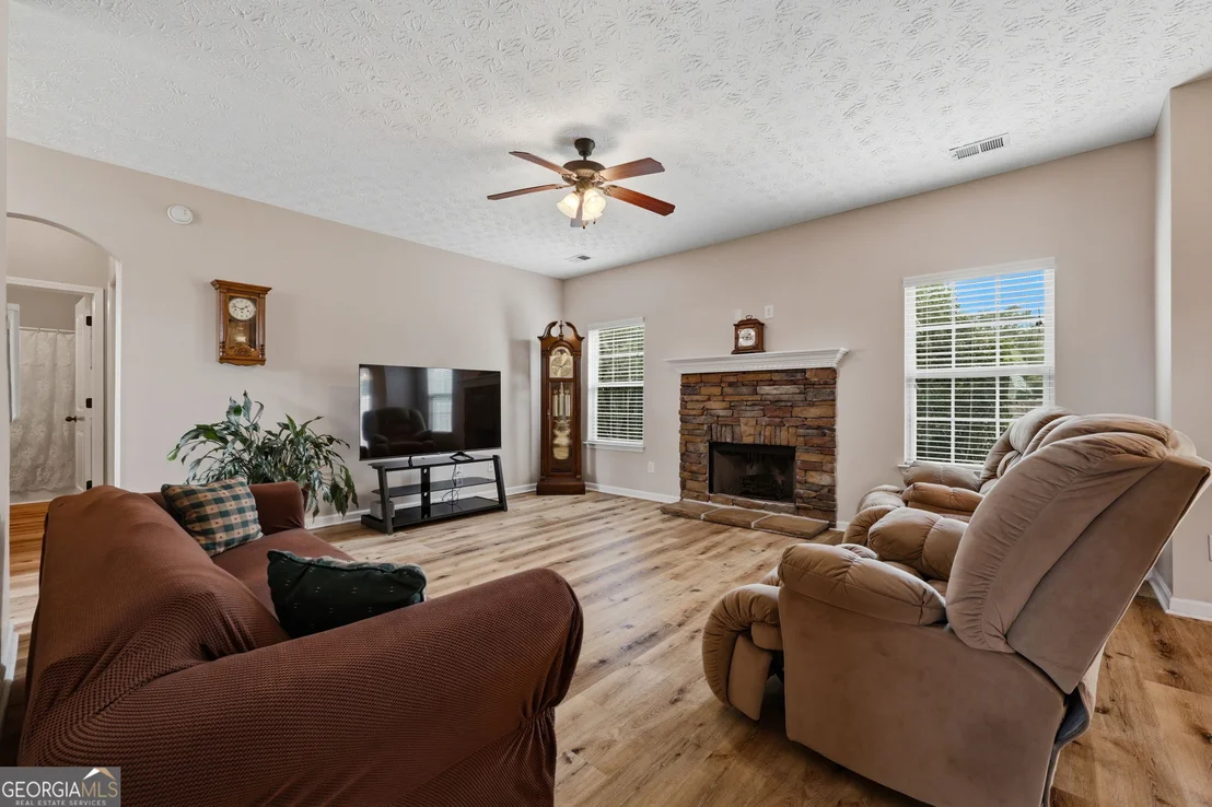 Photo of 89 Seminole Trail