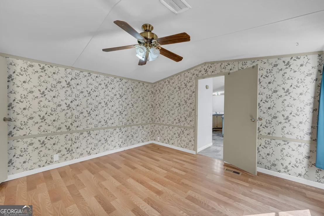Photo of 4444 Riverdale Road