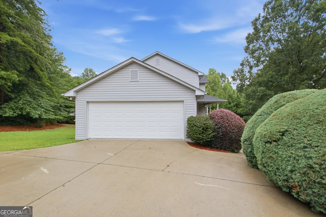 Photo of 627 Trestle Ridge Road