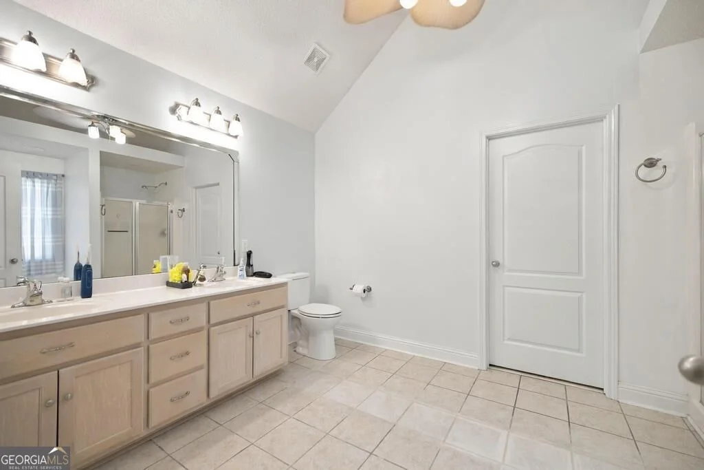 Photo of 256 Ellicott Drive