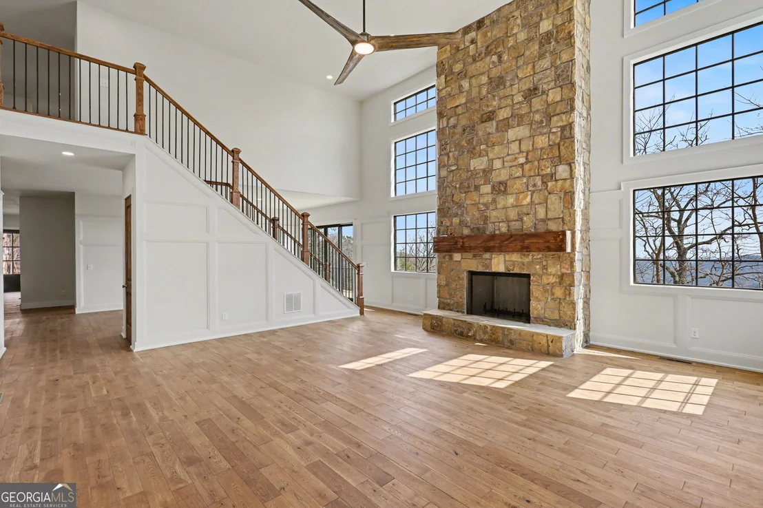 Photo of 416 Winding View