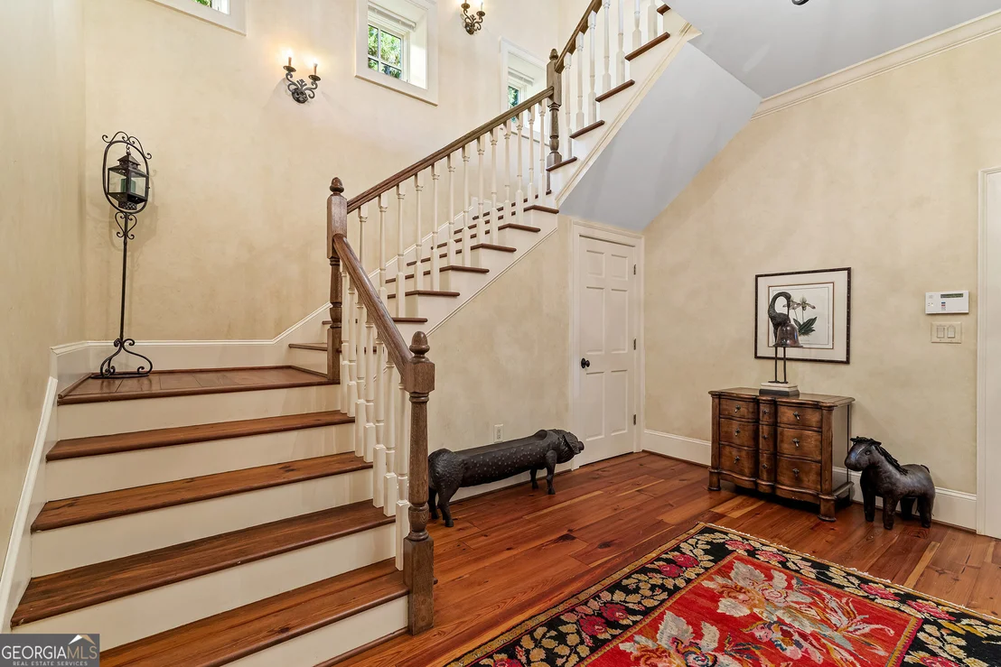 Photo of 630 Waterfall Drive