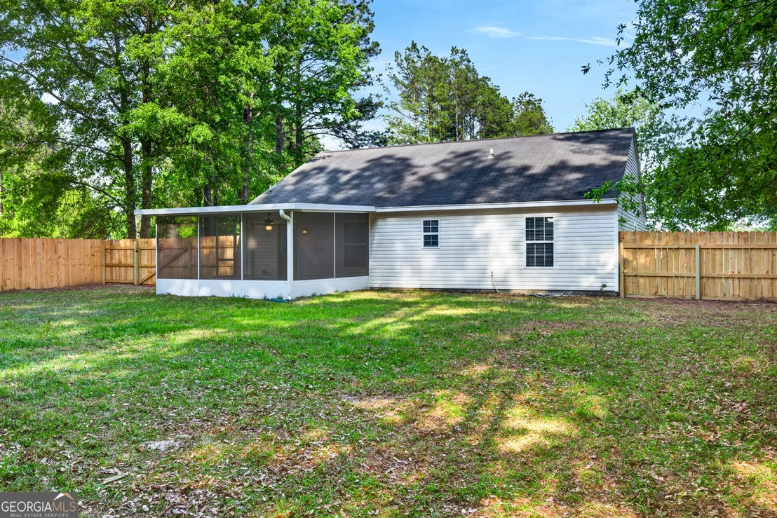 Photo of 410 Shadowbrook Circle