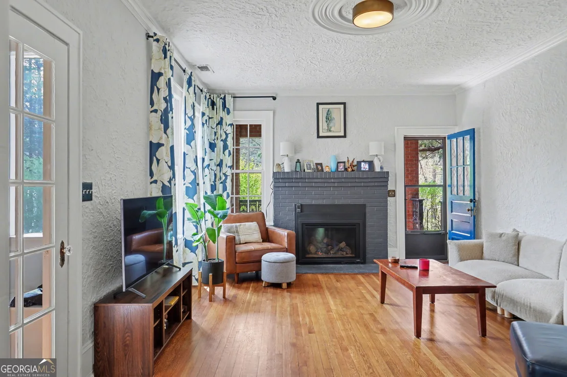 Photo of 33 Maple Street