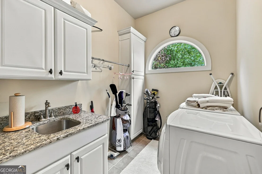 Photo of 171 High Pointe Drive