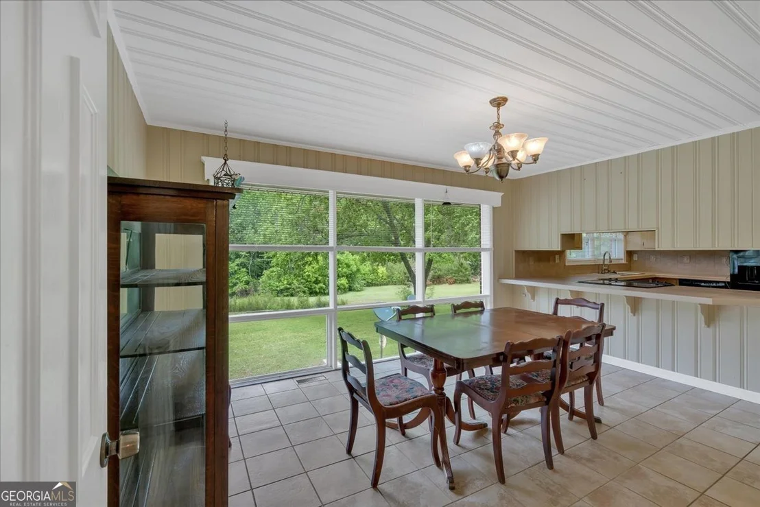 Photo of 107 Lakeview Drive