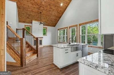 Photo of 60 Oak Forest Circle