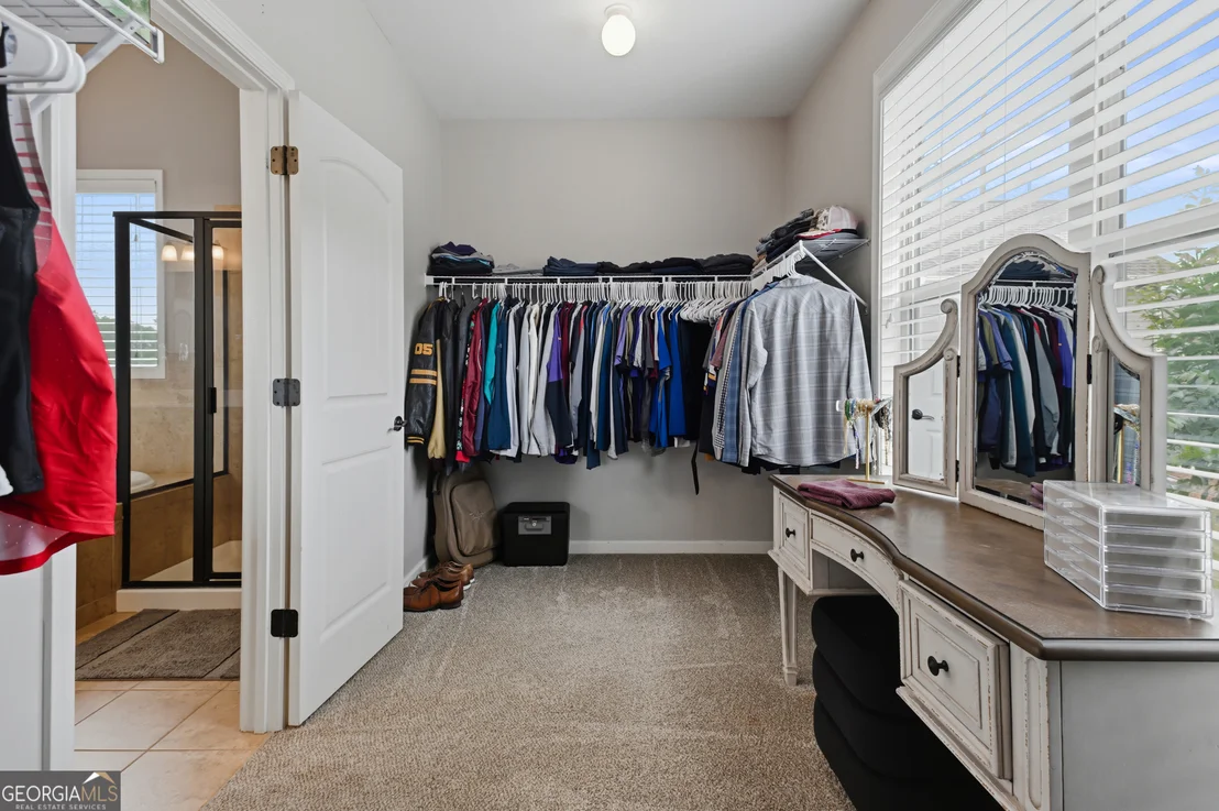 Photo of 6264 Riverview Parkway