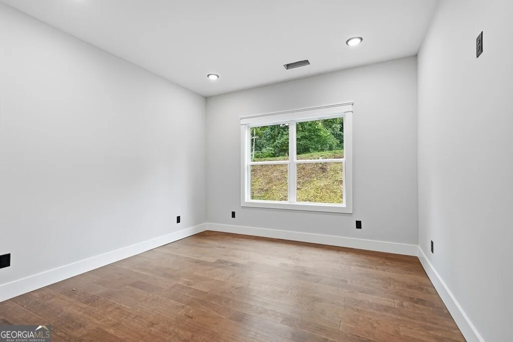 Photo of 313 Jeff Drive