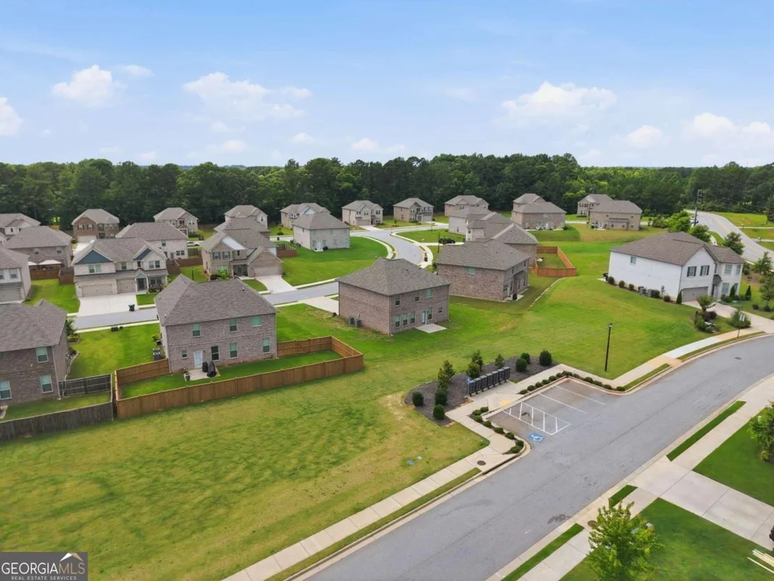 Photo of 417 Sawmill Trace