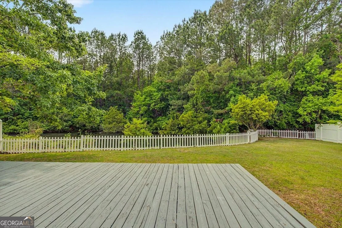 Photo of 512 Amsonia Circle