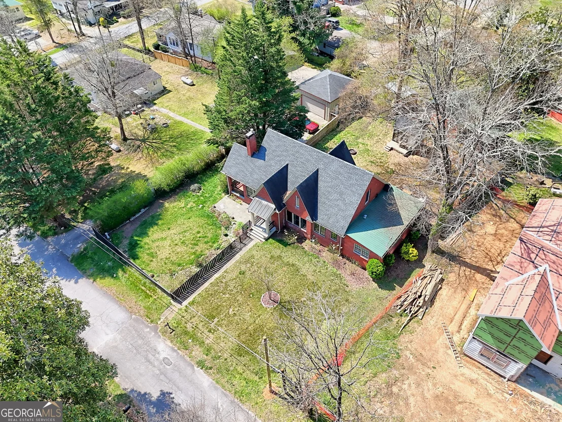 Photo of 33 Maple Street