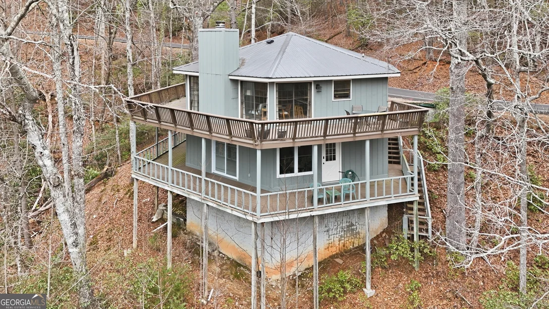 Photo of 578 Saddleback Circle