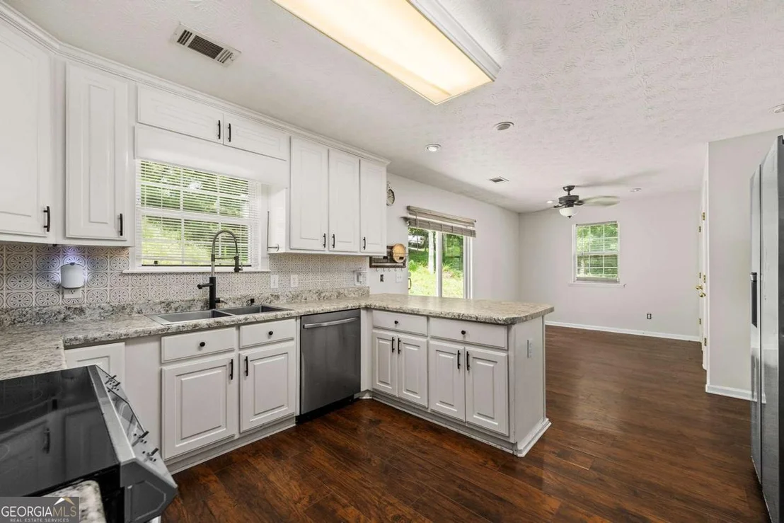 Photo of 6204 Cherrywood Trail