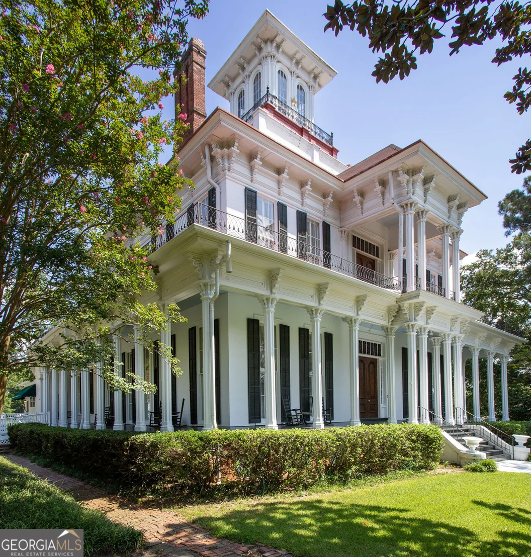 Photo of 534 W WEST BROAD Street