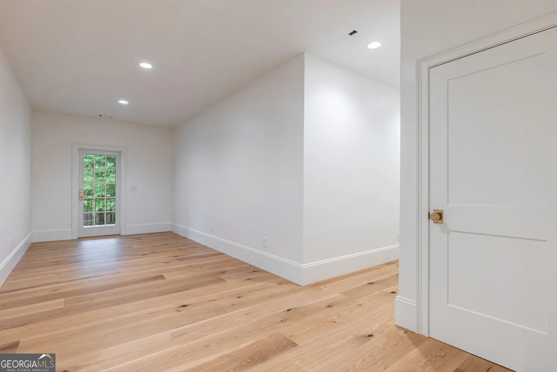 Photo of 1321A Garrett Road