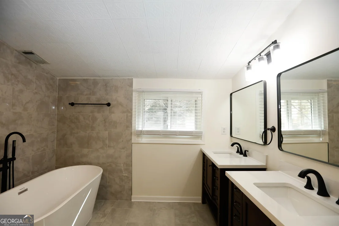 Photo of 4885 Puritan Drive