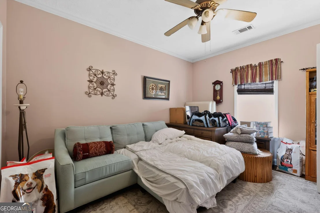 Photo of 645 King Road