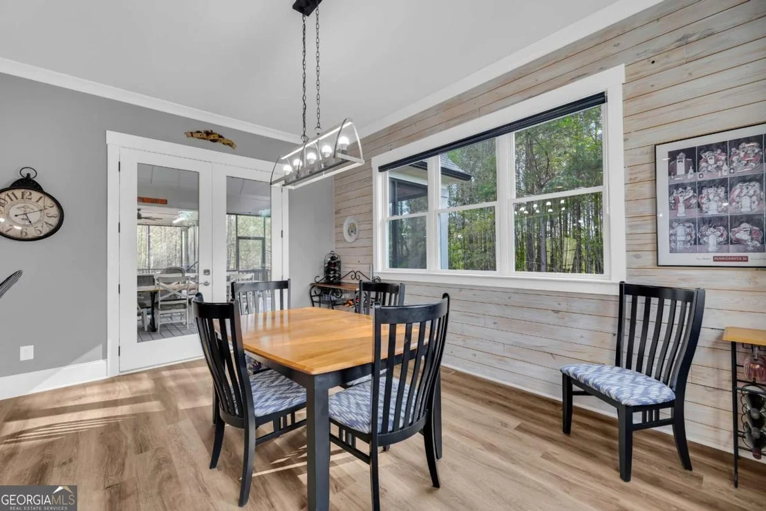 Photo of 2499 River's Edge Drive