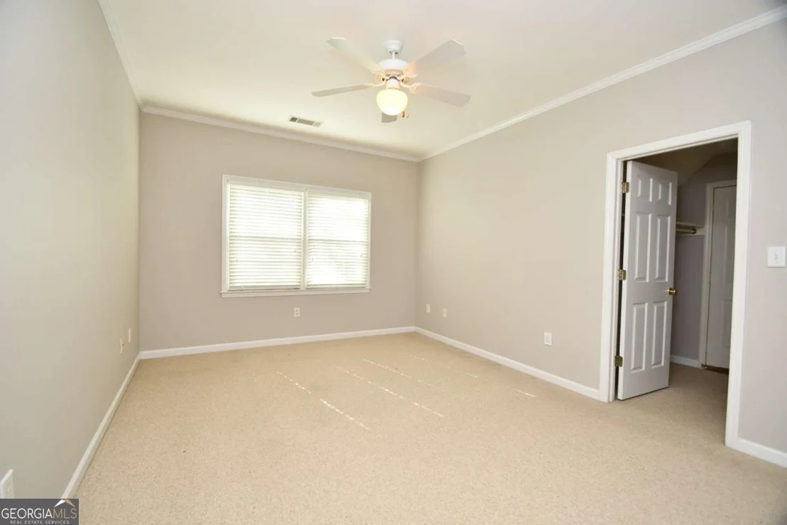 Photo of 218 Thornhill Drive