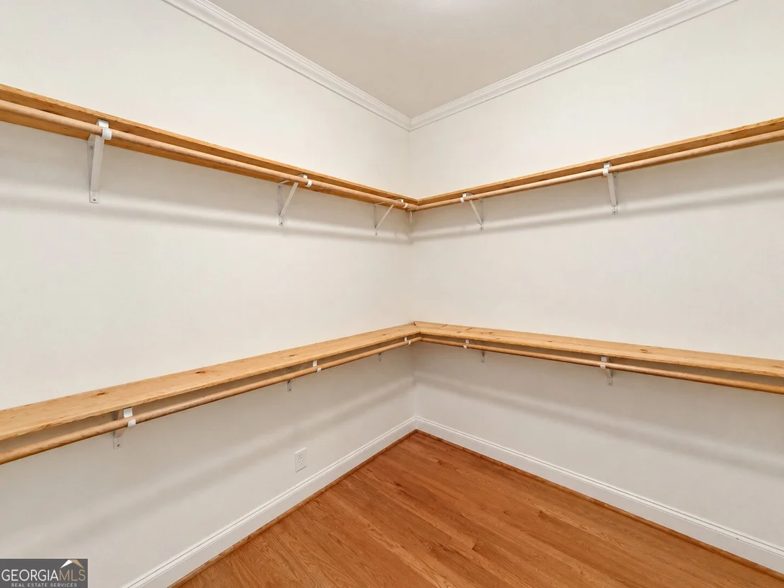 Photo of 669 Shorewood Circle