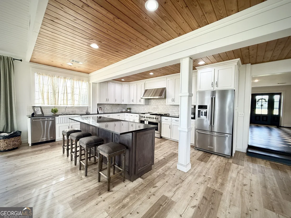Photo of 2495 Broxton Highway
