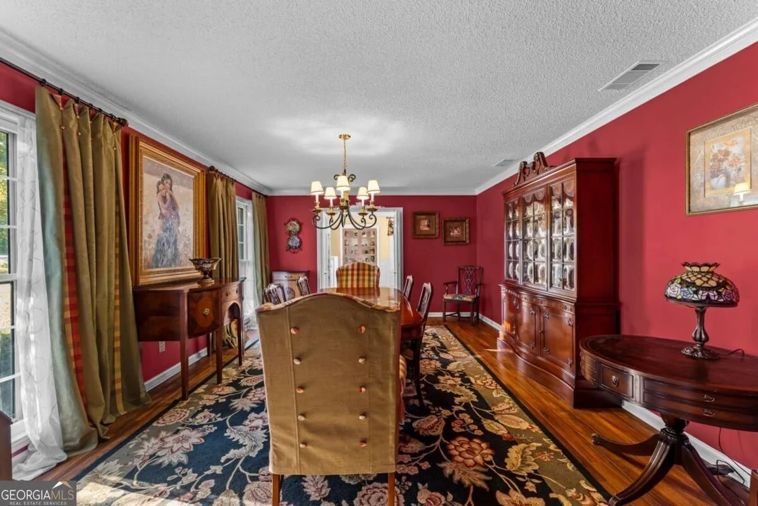 Photo of 118 Pineneedle Road