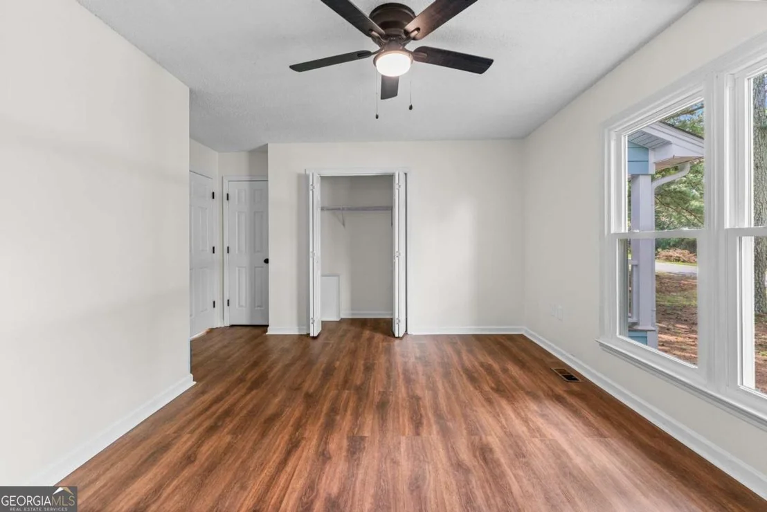 Photo of 300 Fairway Drive