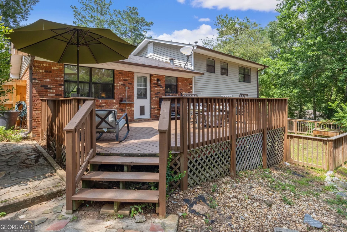 Photo of 3838 Lyn Drive