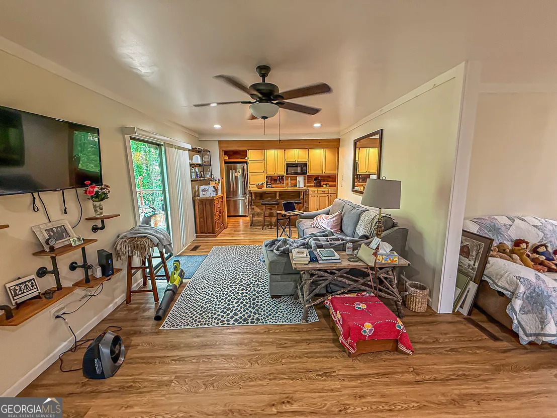 Photo of 407 Hillside Drive