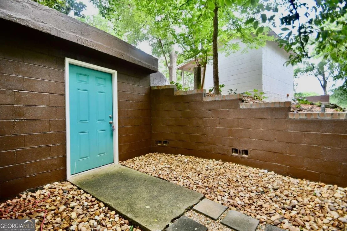 Photo of 280 Valleybrook Drive