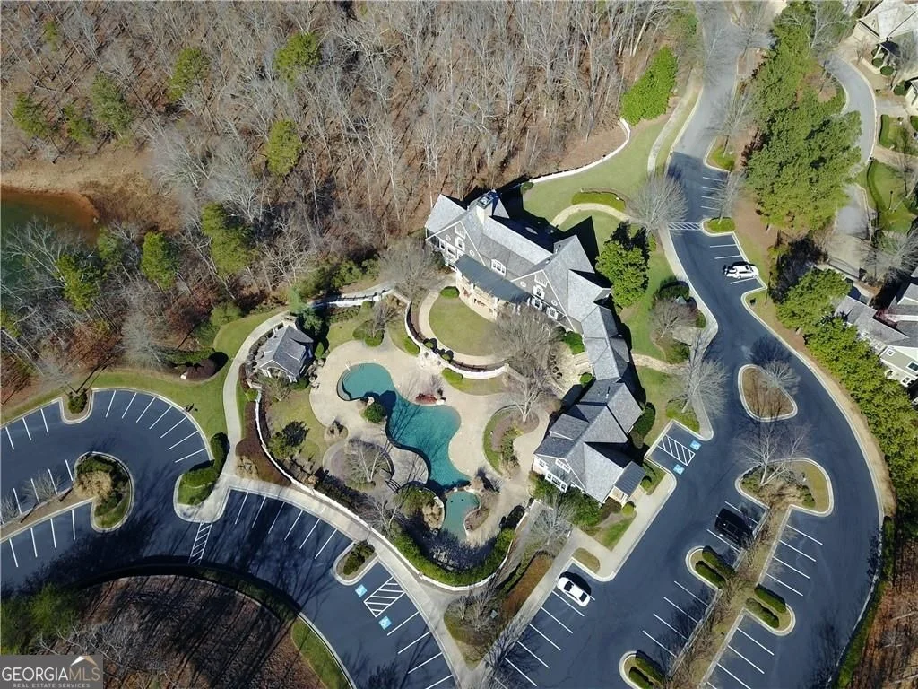 Photo of 6756 Hedge Row Lane