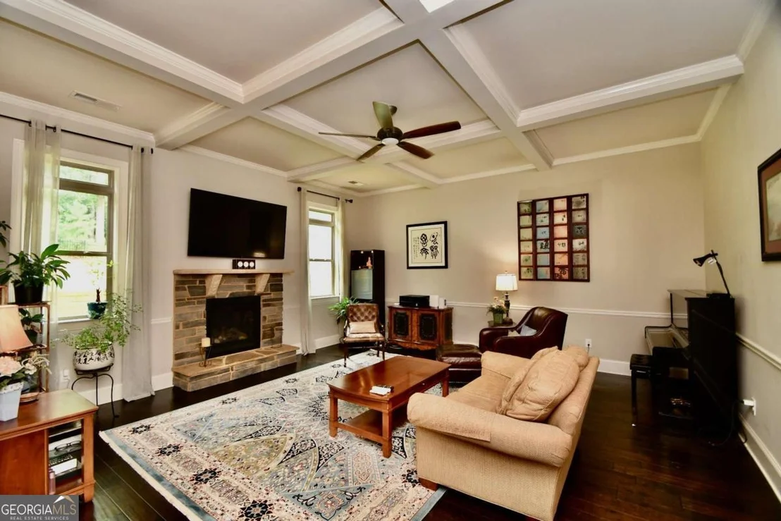 Photo of 1140 Riverhill Drive