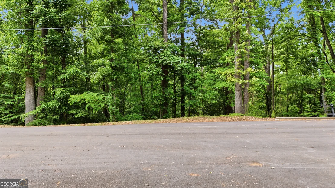 Photo of 237 Waters Edge Court