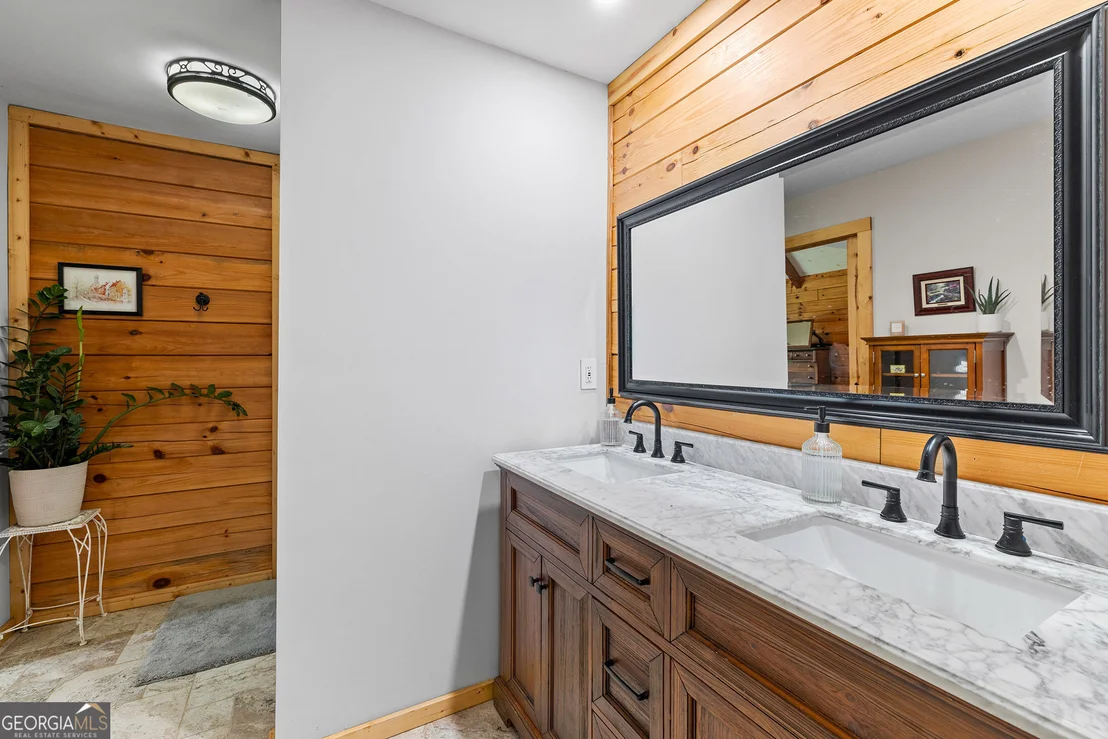 Photo of 135 Mountain Ridge Drive
