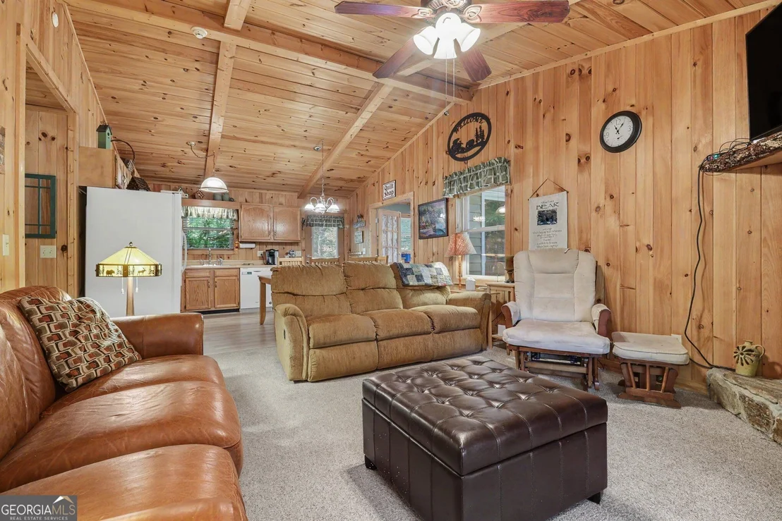 Photo of 77 Violet Lane