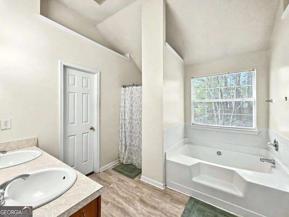 Photo of 4041 Smithfield Trail