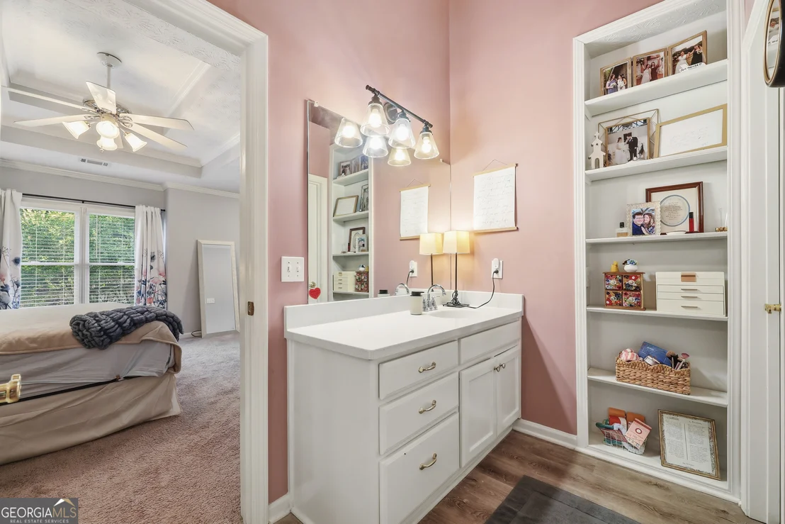 Photo of 1607 White Oak Drive