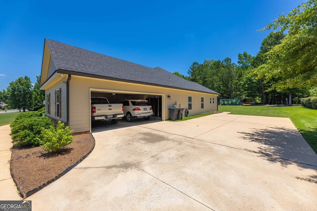 Photo of 178 Arrowhead Drive
