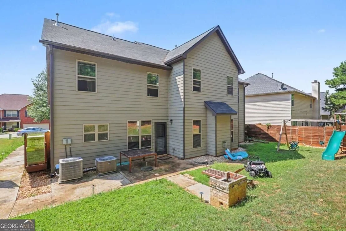 Photo of 646 Toronto Circle