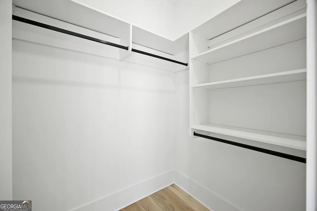 Photo of 608 Winterberry Drive