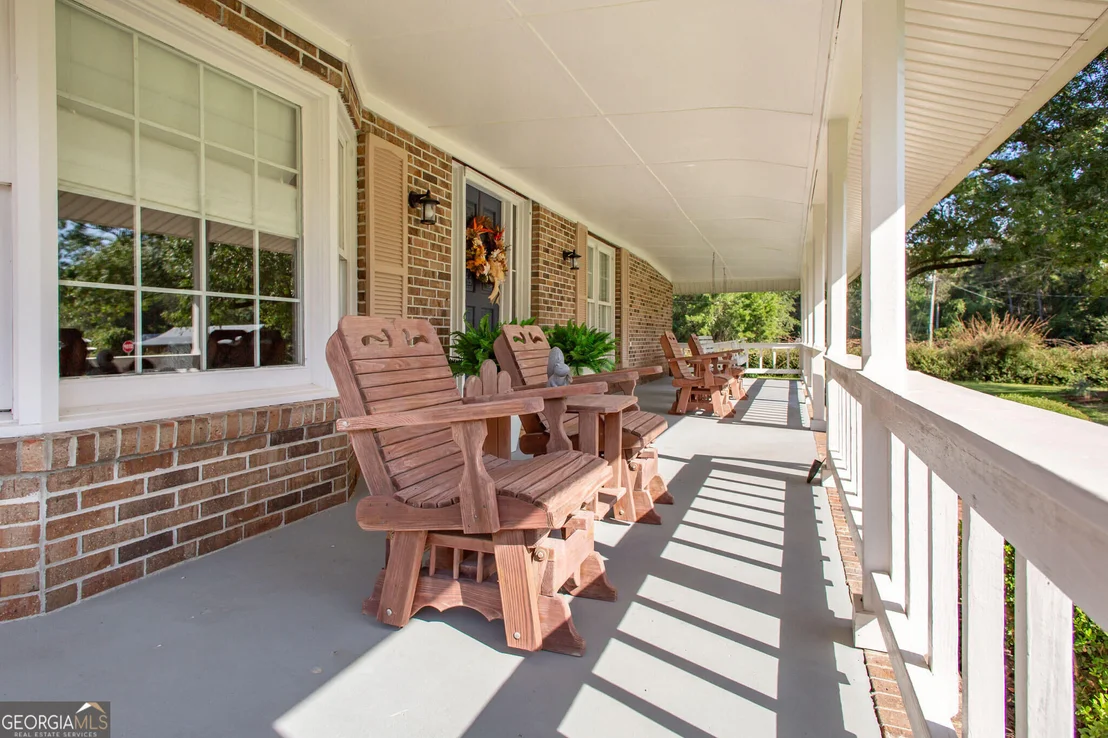 Photo of 8184 Clark Road