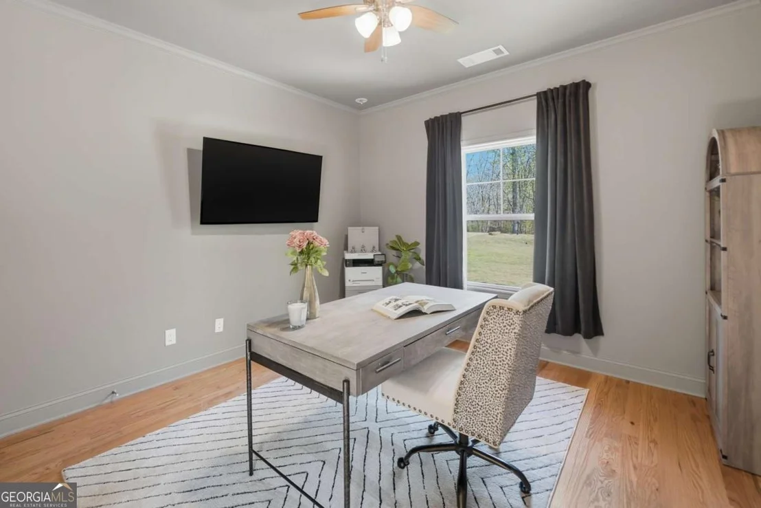 Photo of 2865 Flatbottom Road