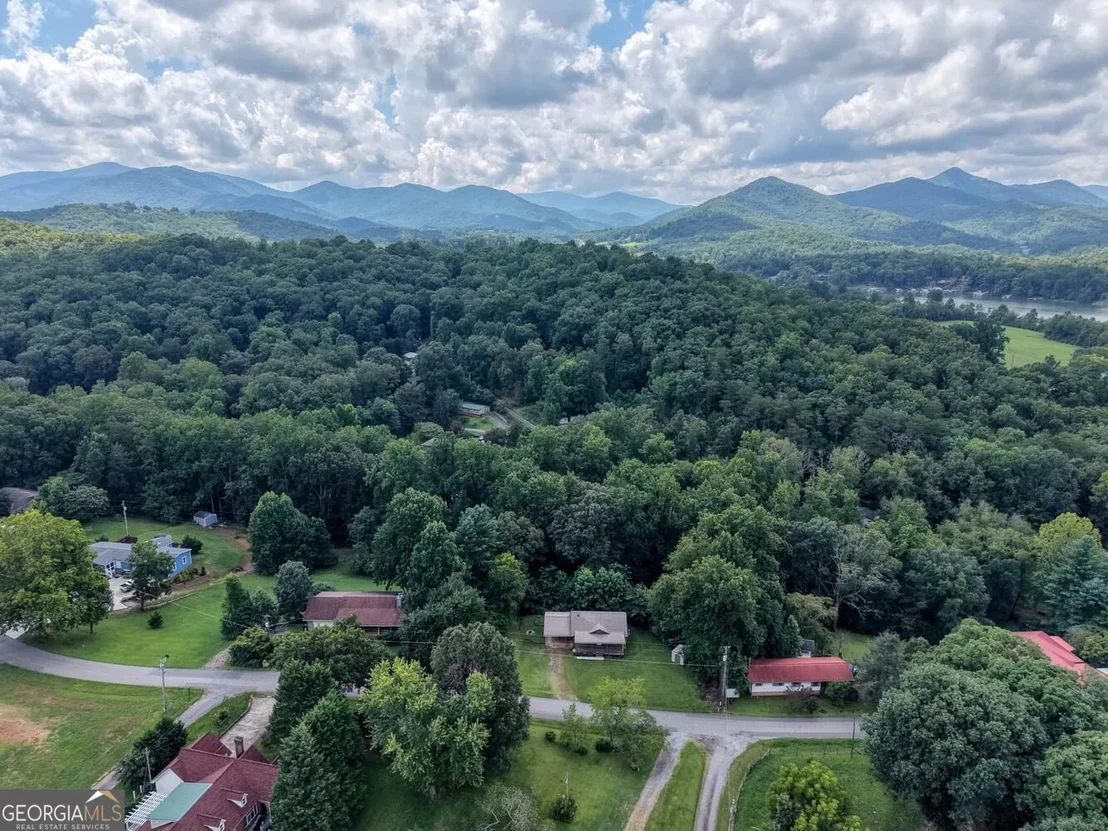 Photo of 723 Bugscuffle Road