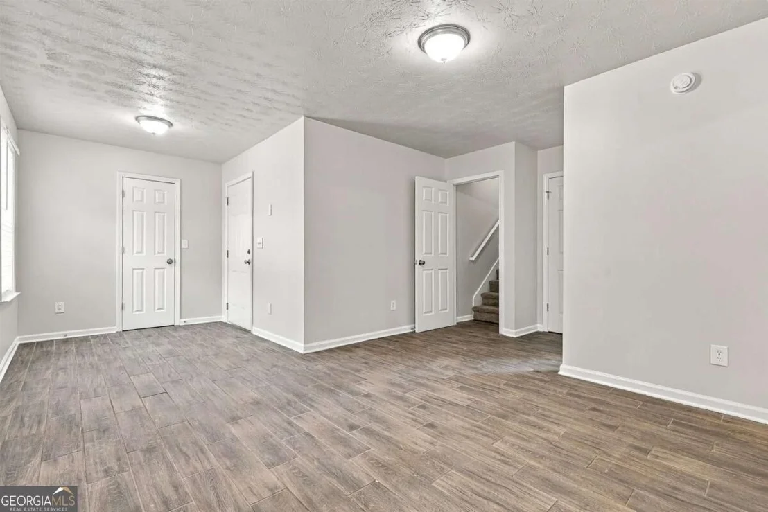 Photo of 90 Green Commons Drive