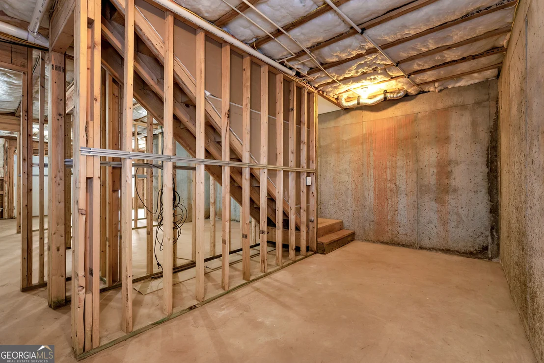 Photo of 817 Bluejay Way
