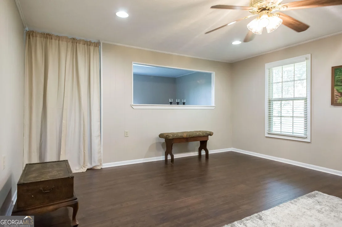 Photo of 8184 Clark Road