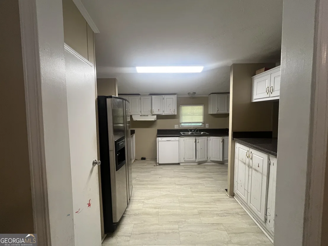 Photo of 627 Sanders Road