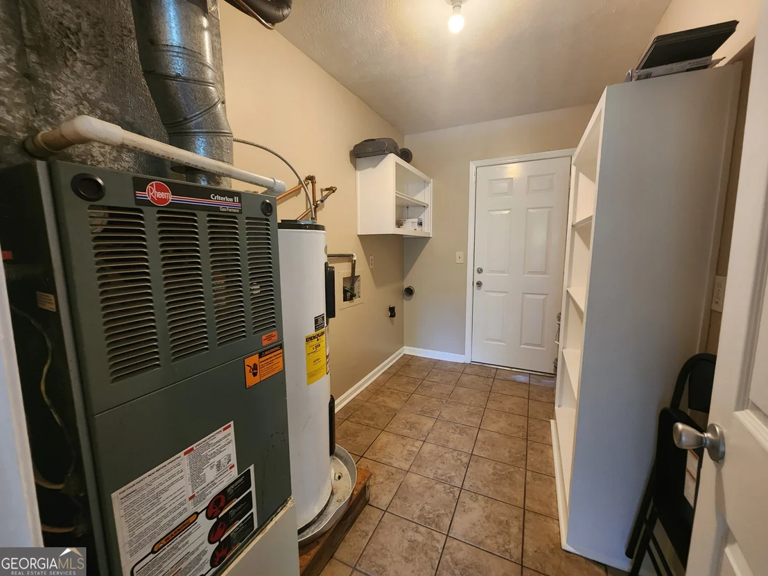 Photo of 2911 Foresthill Drive