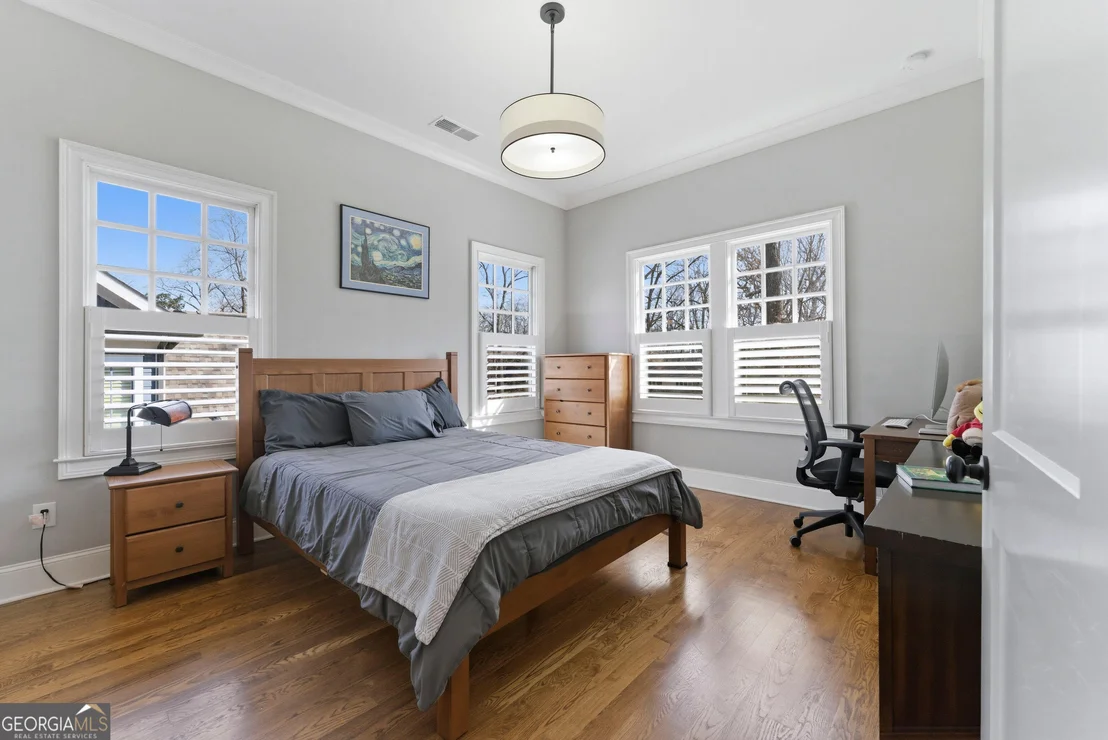 Photo of 1205 Oldfield Road